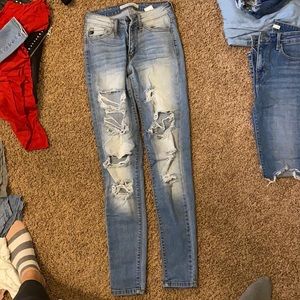 Kancan distressed denim